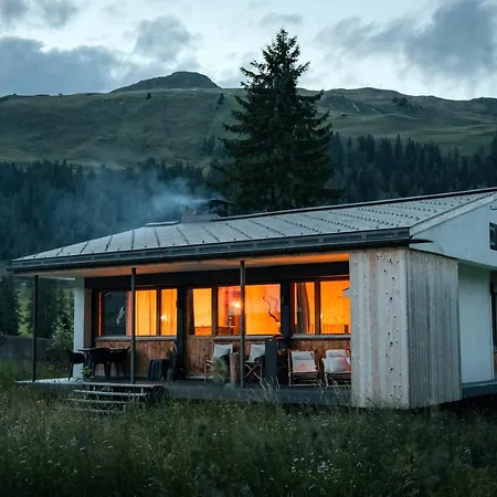 Horn Trailside Retreat Davos